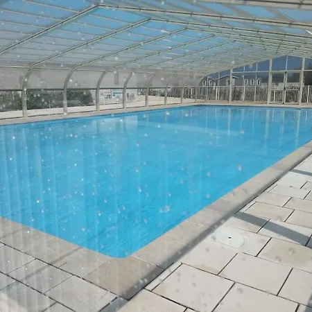 Avec Piscine Proche De La Alpesi faház